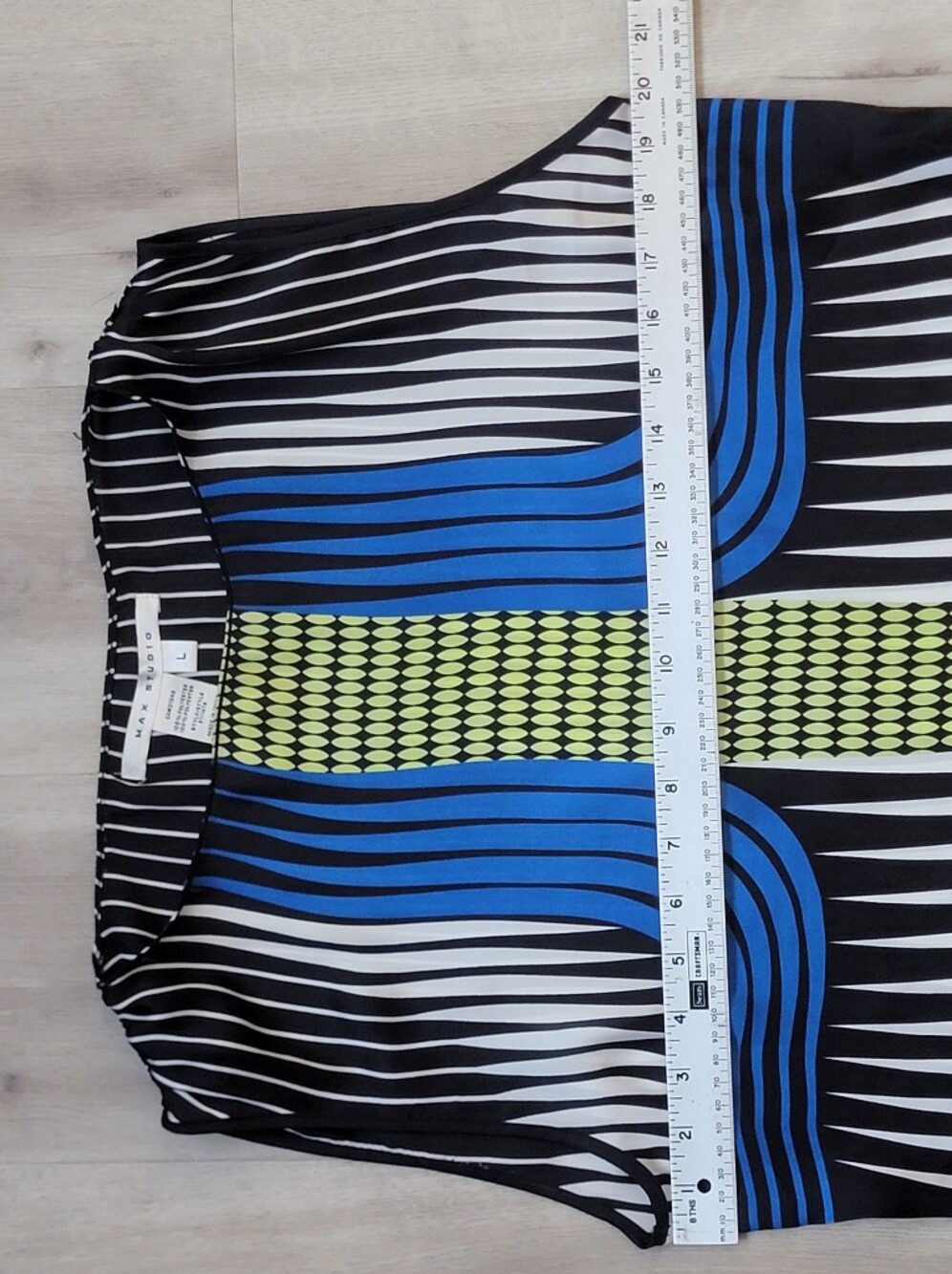 Max Studio Geometric Graphic Chevron Sleeveless Top Blouse - Size L - Picture 2 of 7
